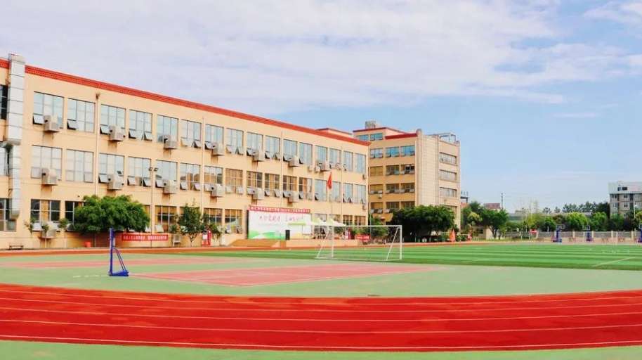 �Ĵ����A���м�Ӗ���ĺ���