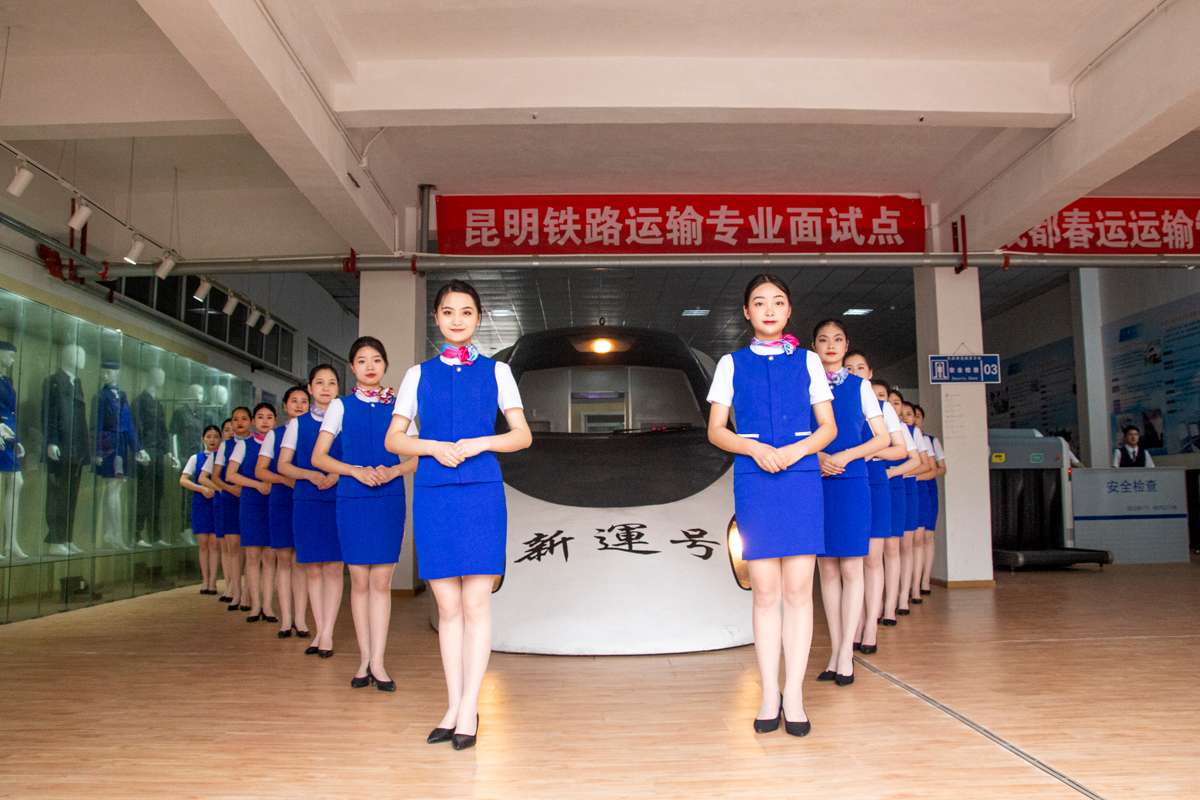 �ɶ����\�I(y��)�WУ����