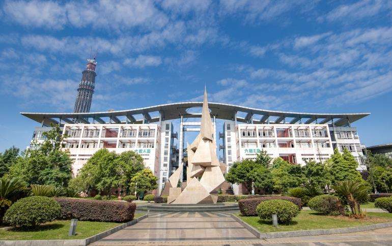 �Ĵ����м����WԺ����