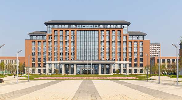 ���շ���