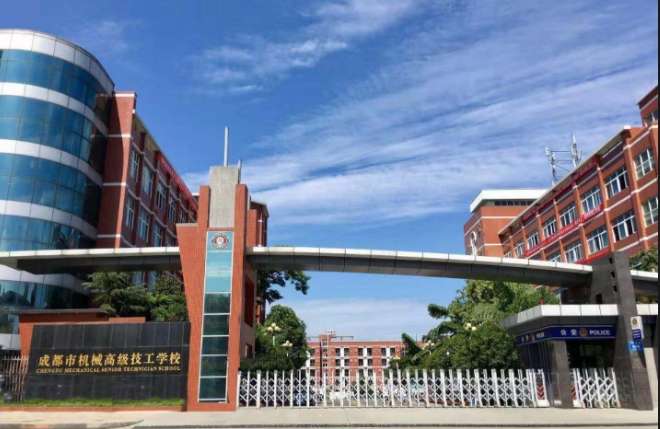 ��Ӽ��g����