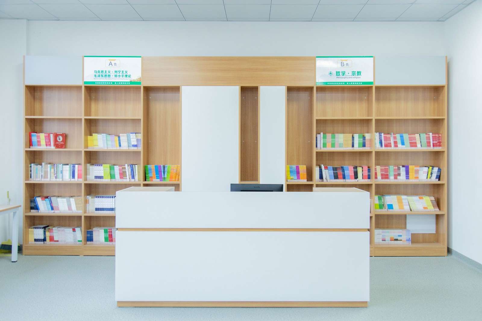 У�@�h(hu��n)��