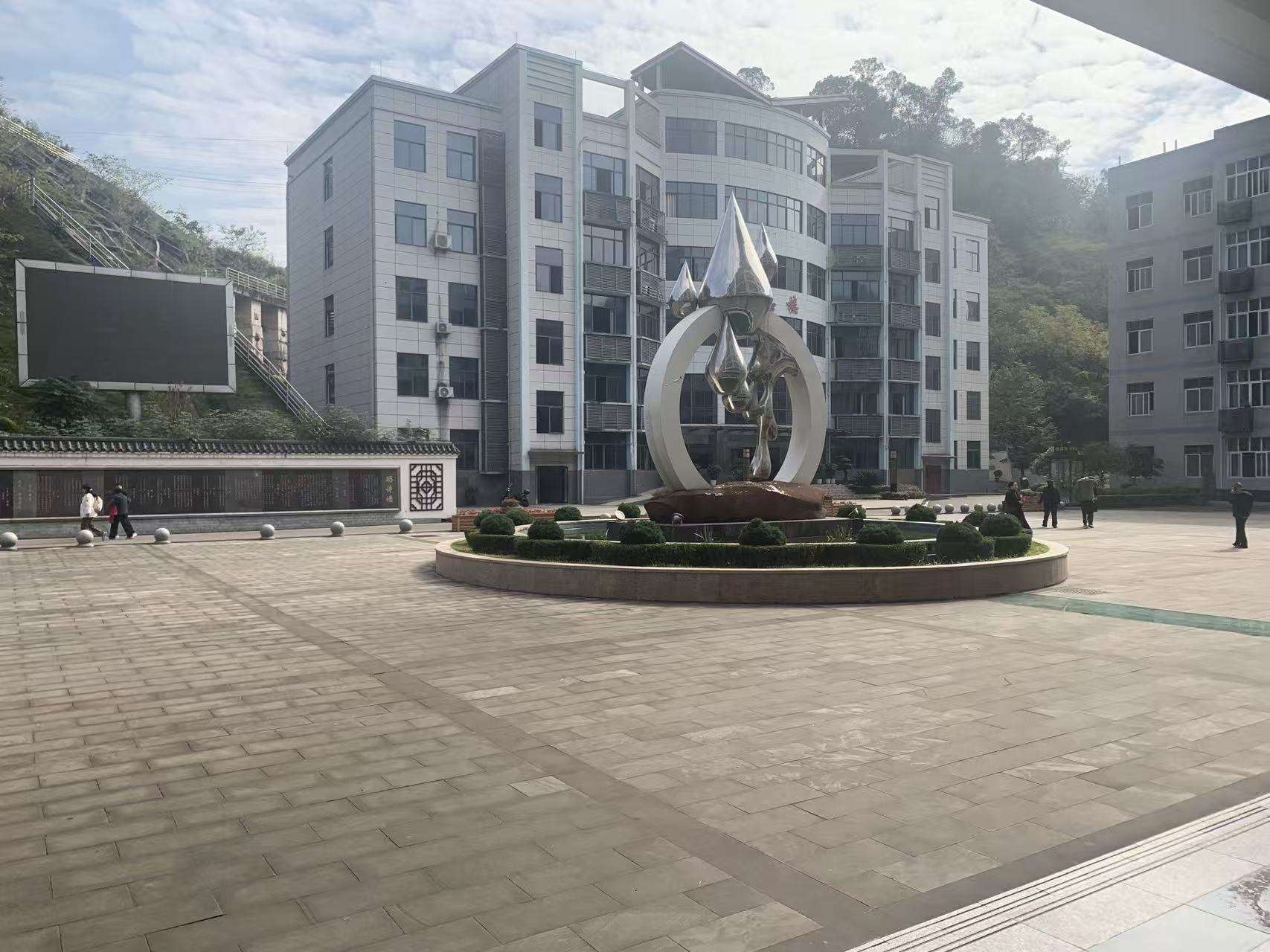 У�@�h(hu��n)��