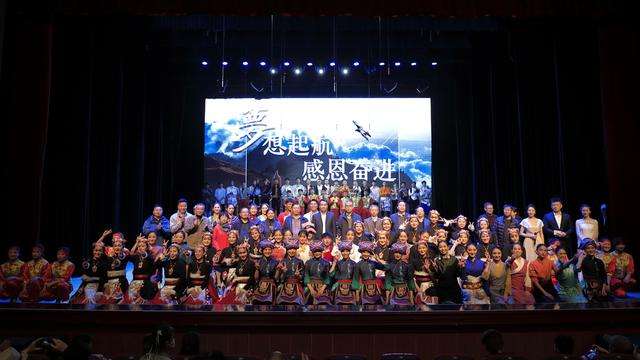 �Ĵ�ˇ�g(sh��)�I(y��)�WԺ��9+3�����������l(xi��ng)�����d