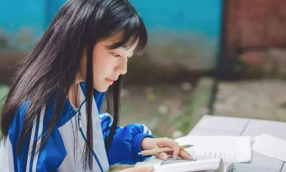 ��ɽ���d�е��I�WУ2022����������