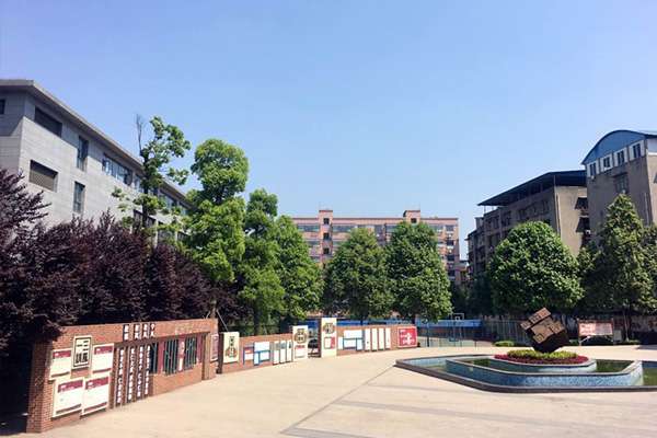 �ʉۿh�A�_�C�ϸ��ЌWУ2022����������