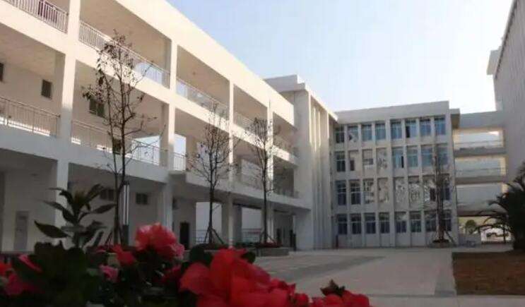 üɽ��Ϣ�����е��I(y��)���g(sh��)�W(xu��)У2022����������