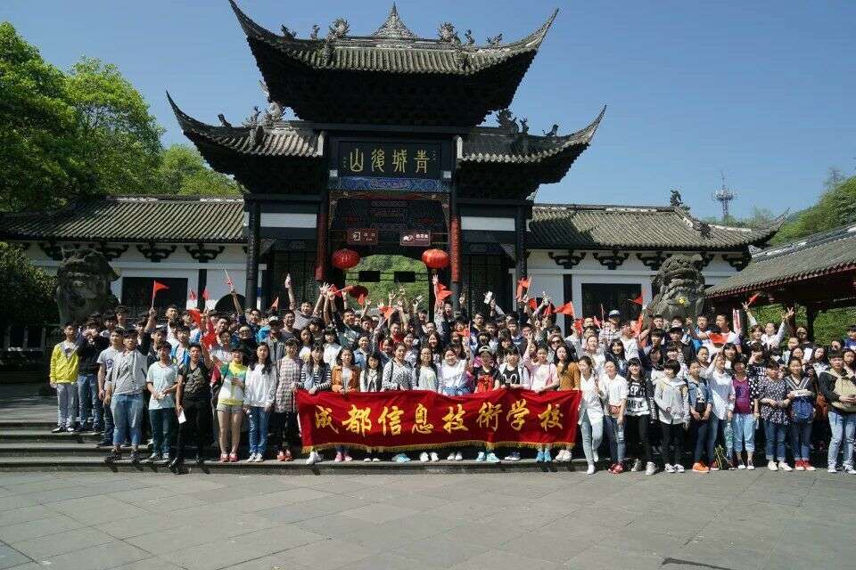 �ɶ���Ϣ���g(sh��)�W(xu��)У2022����������