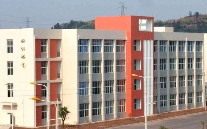 �o��������I���g�WУ2024����������