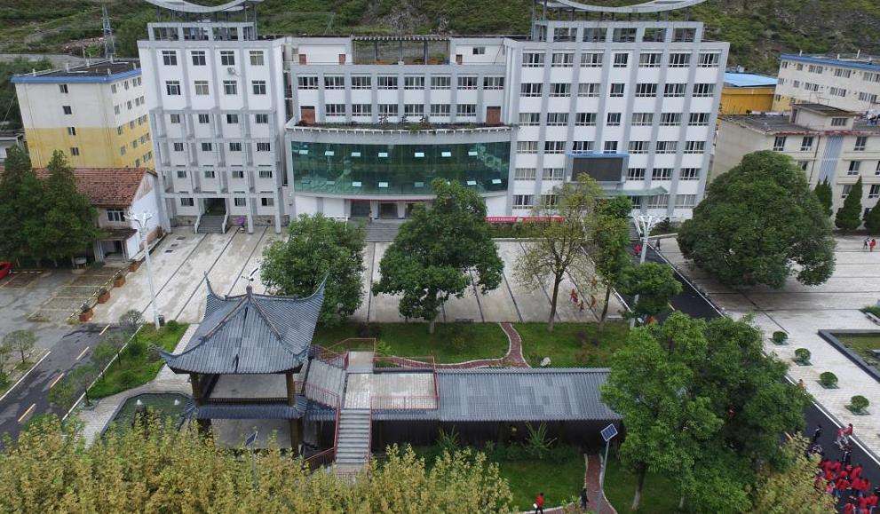 �Ĵ�ʡ�����l���WУ2026����������