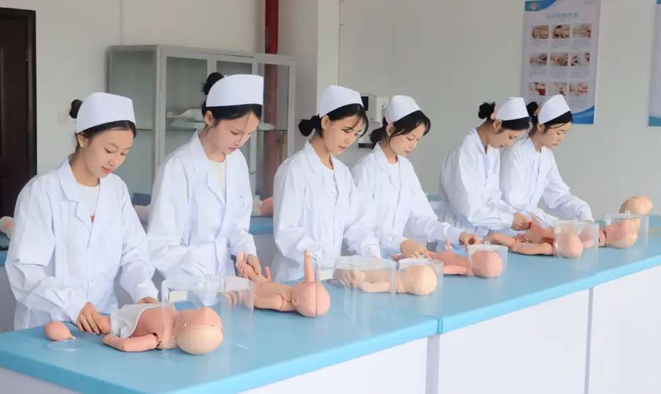 �Ĵ����A�߼������WУ���o�팣�I��ô����