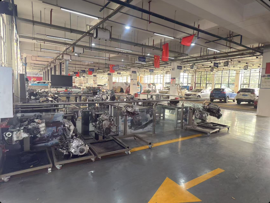 �Ĵ����A�߼�(j��)�����W(xu��)У����Դ��܇���I(y��)��ô�ӣ�