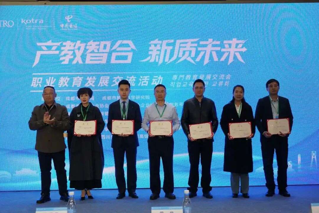 �a���Ǻϣ����|δ�� | �Ĵ��d�Ƴ��н�ͨ�߼������WУ����������С��I�lչ��������������ںϡ�������ģʽ