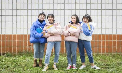 �Ĵ�ʡ���I�Q�׌WУ�ò���?��ô���M�ģ�