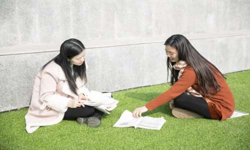 �Ĵ�ʡ���I�Q�׌WУ����Щ���I��