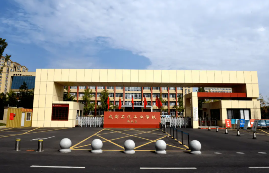 �ɶ�ʯ�����I(y��)�WУ�ǹ��k߀�����k��