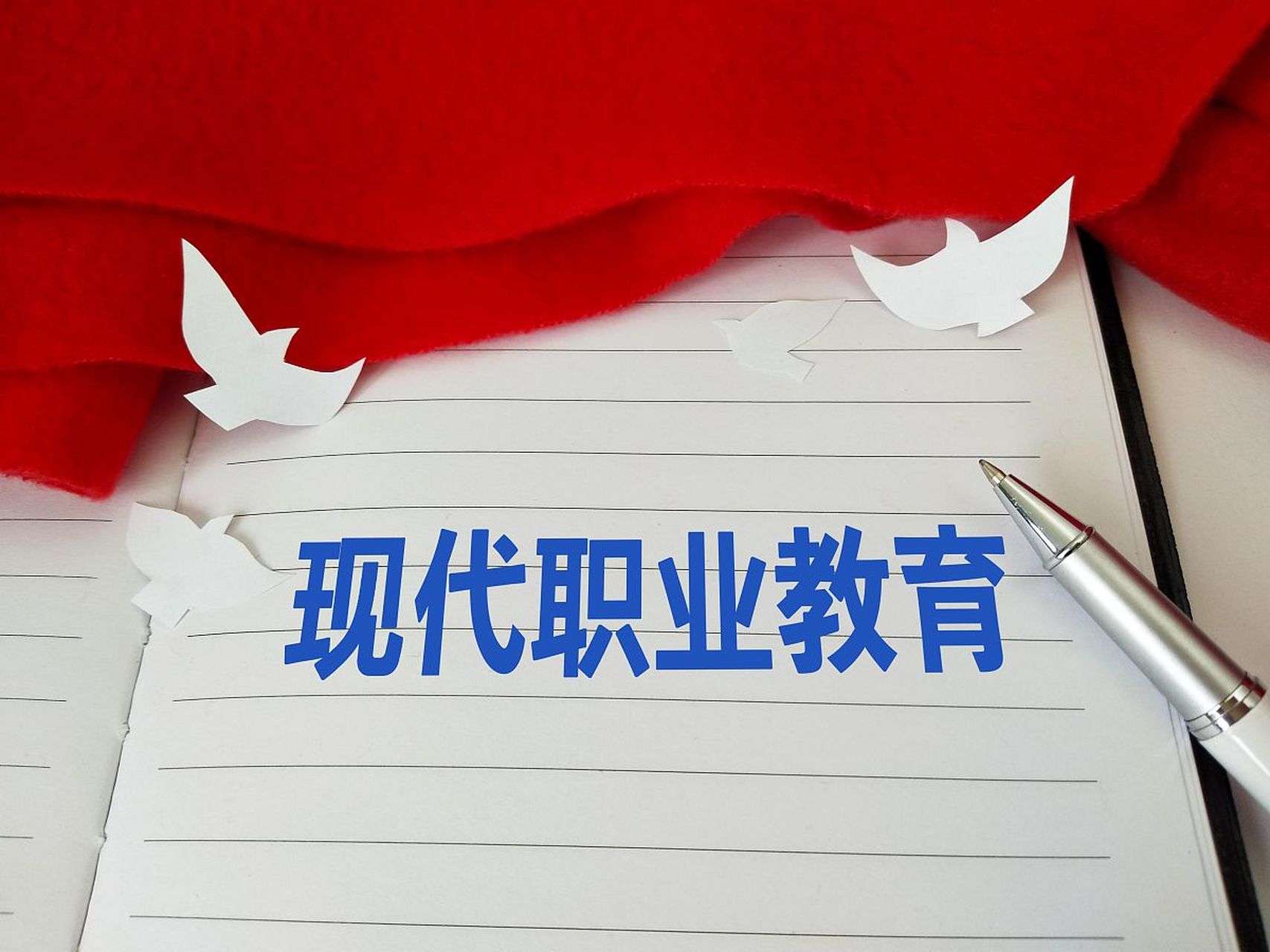 ��đ���h�����͑�ԓ���o�����WУ����ͨ�Ќ������������lչ��