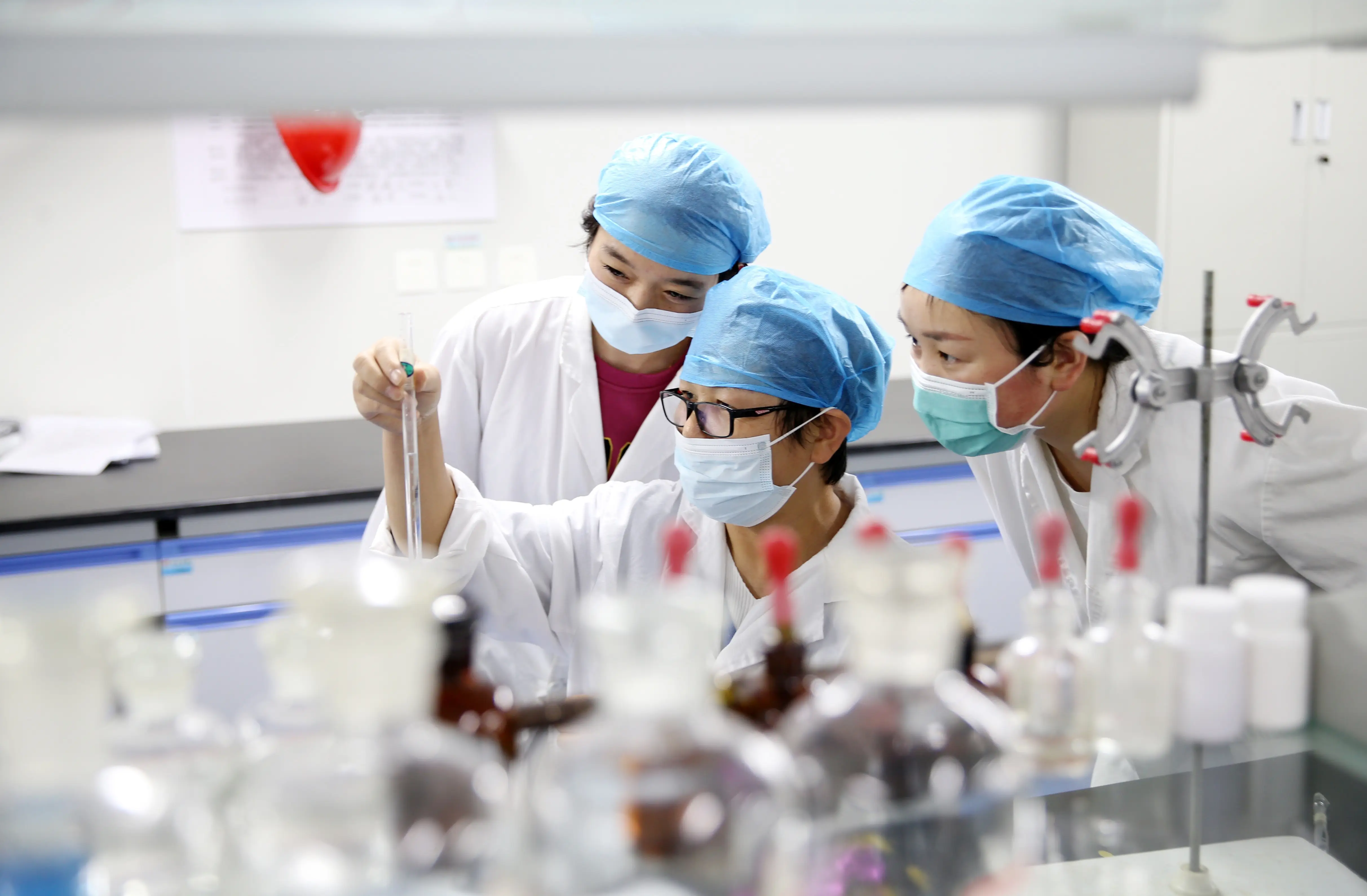 �x�Ĵ����A�߼������WУˎ���Ƅ����I����ռ�tˎ�a�I���°lչ�șC