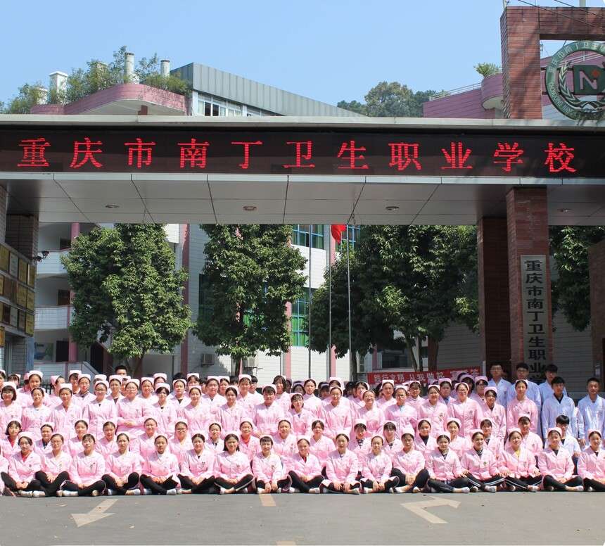 �ؑc���϶��l���I�WУ2026����������