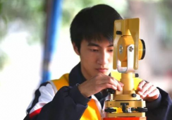 �ɶ��A�������I(y��)�WУ��������ʩ��