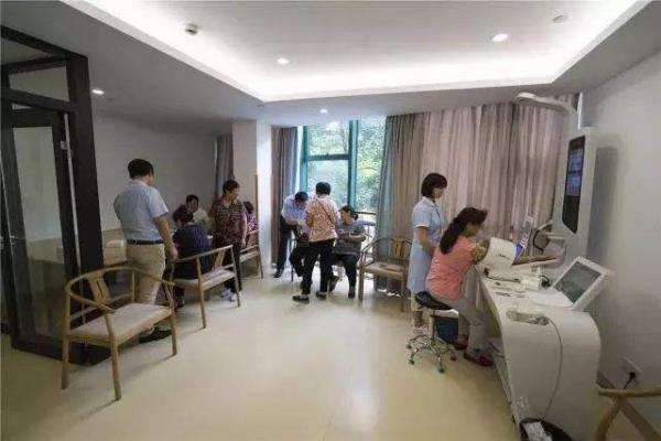 ���t(y��)����(f��)�������I(y��)