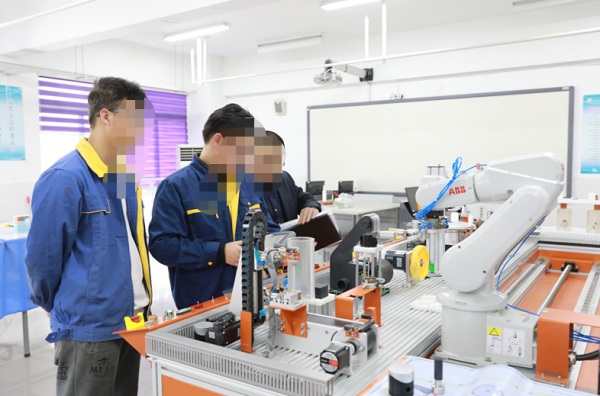 �C(j��)늼��g(sh��)��(y��ng)�Ì��I(y��)