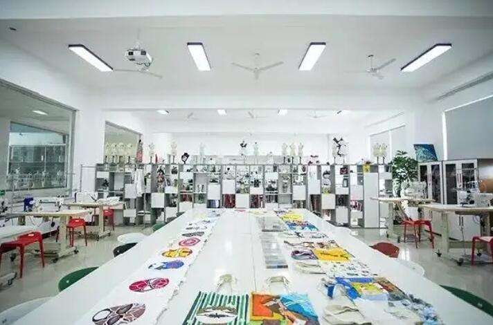 ���b�����c���a���팣�I