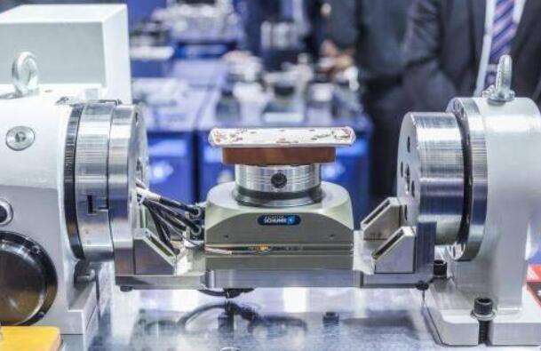 �Cе�ӹ����g