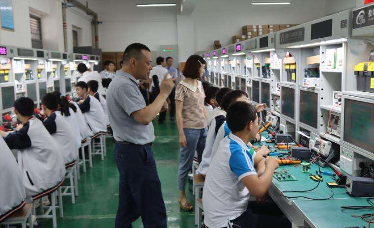 ��������(y��ng)���c�S��