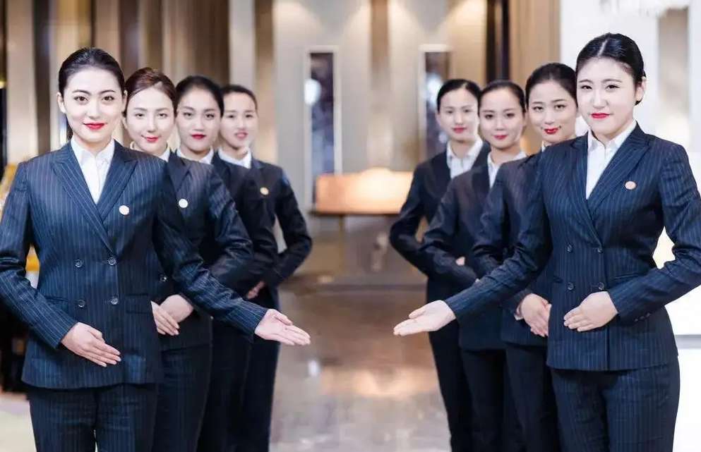 ���η����c����