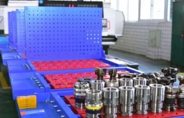 У����ɫ���I--���ؼ��g����