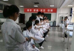 ��(n��i)���t(y��)��У����(f��)���g(sh��)