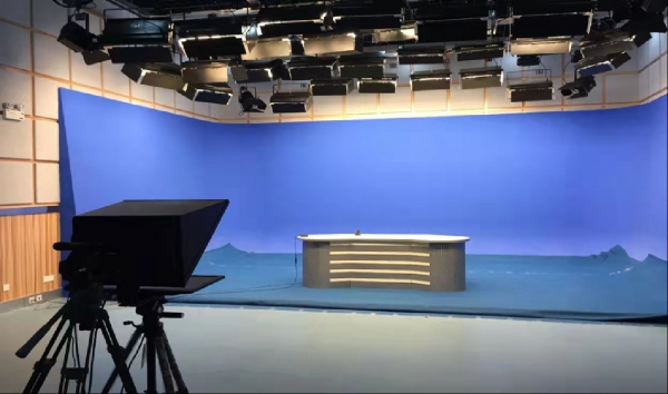 �����c����