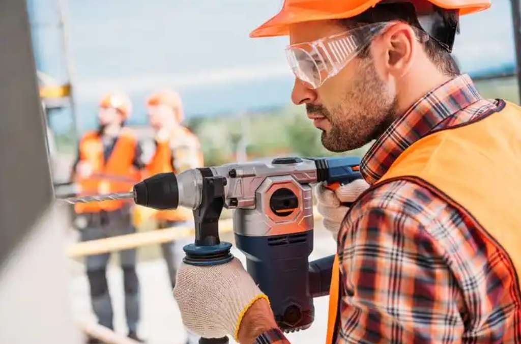 ����ʩ��