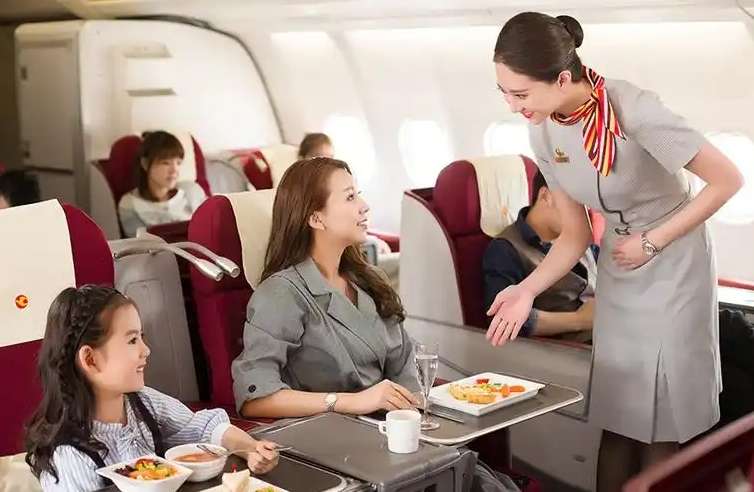 ���շ���