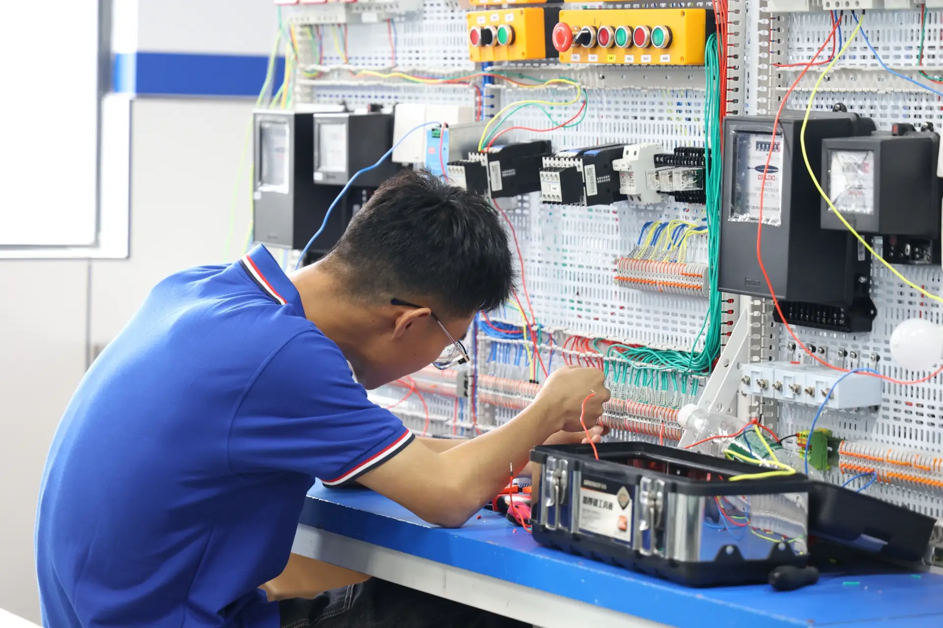 늚��O���\���c���ƌ��I