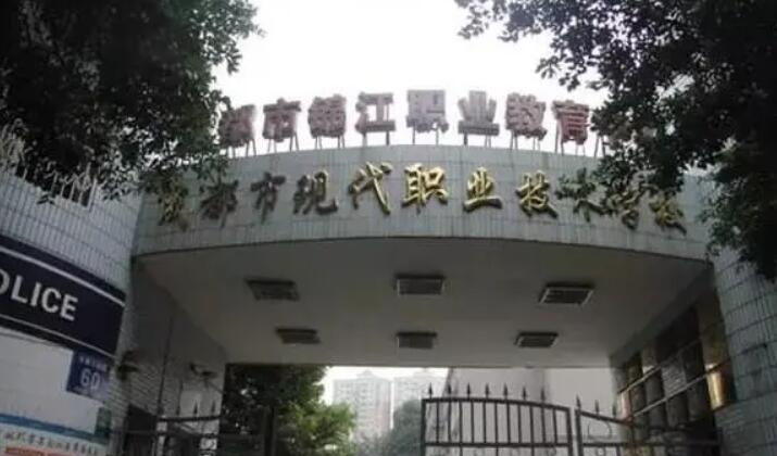 �ɶ��ЬF(xi��n)���I(y��)���g(sh��)�W(xu��)У2022����������