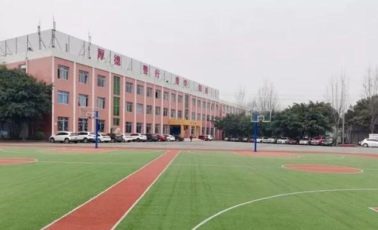 �ɶ��A�������̄�(w��)�W(xu��)У2022��������(ji��n)��