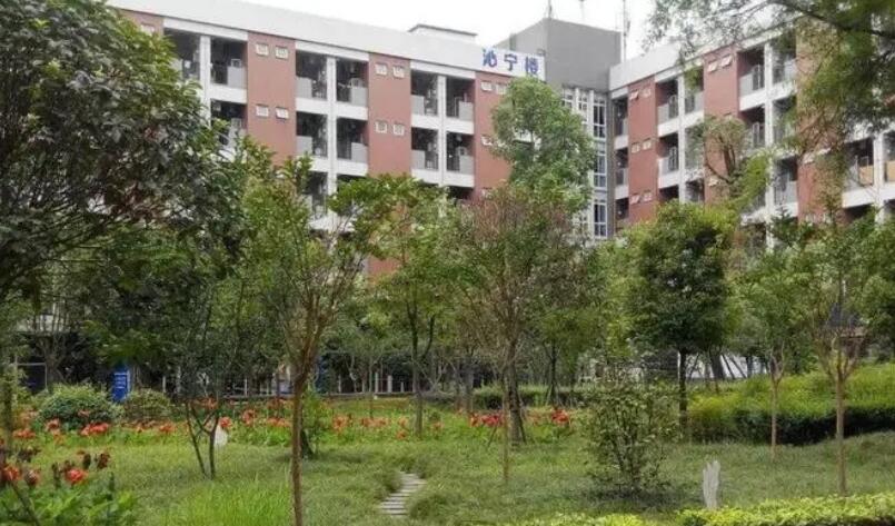 �ɶ����𹤳��I(y��)���g(sh��)�W(xu��)У2022��������(ji��n)��