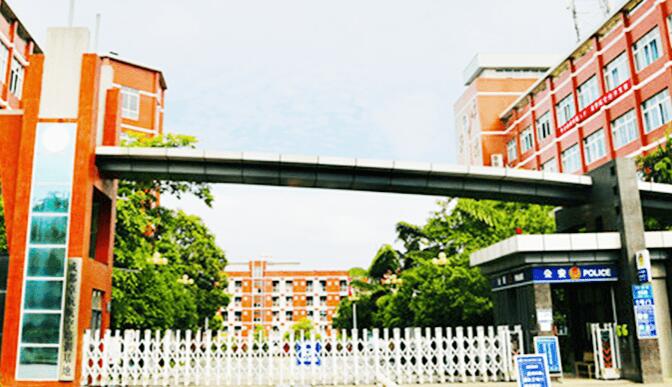 �ɶ��ЙC(j��)е�߼������W(xu��)У2022����������